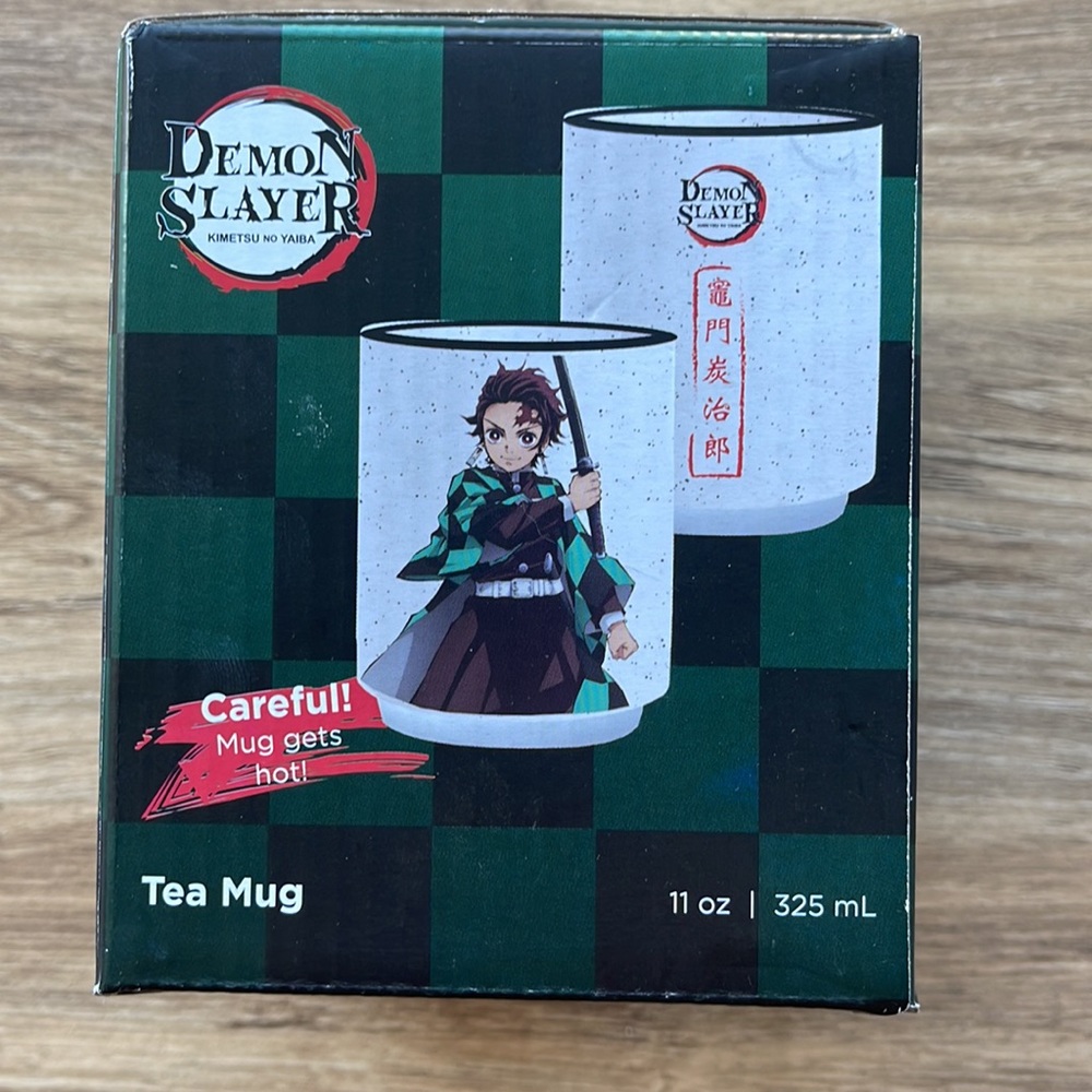 NIB DEMON SLAYER Anime KIMETSU NO YAIBA Ceramic Coffee Brush Mug Cup 11 Oz. - Picture 2 of 7